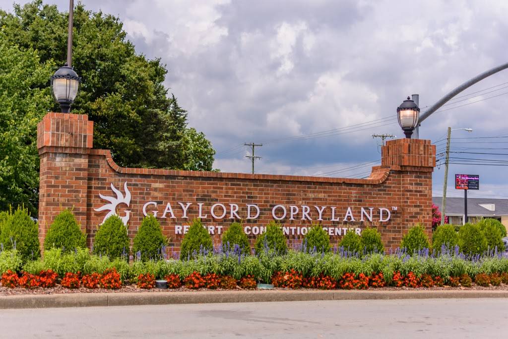 The Oasis by Opryland | 2530 Pennington Bend Rd, Nashville, TN 37214, USA | Phone: (615) 973-7666