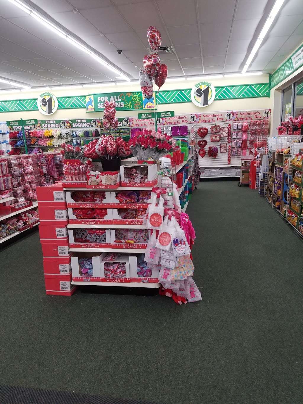 Dollar Tree | 1610 Edgewater Dr, Orlando, FL 32804, USA | Phone: (407) 426-1215