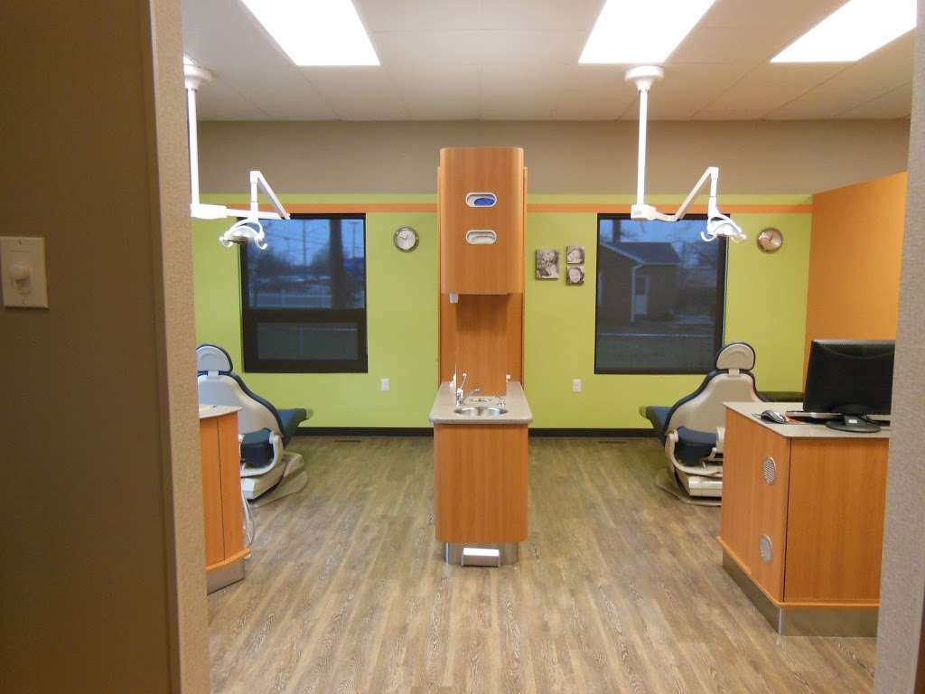 Pediatric Dental Care, Inc., Lynn M. Karr DDS | 1881 Greenwood Dr, Crown Point, IN 46307 | Phone: (219) 488-2410