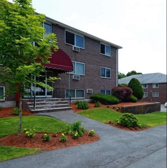 Heritage Properties - Meadow Lane Apartments | 18 E Meadow Ln, Lowell, MA 01854, USA | Phone: (978) 458-3303