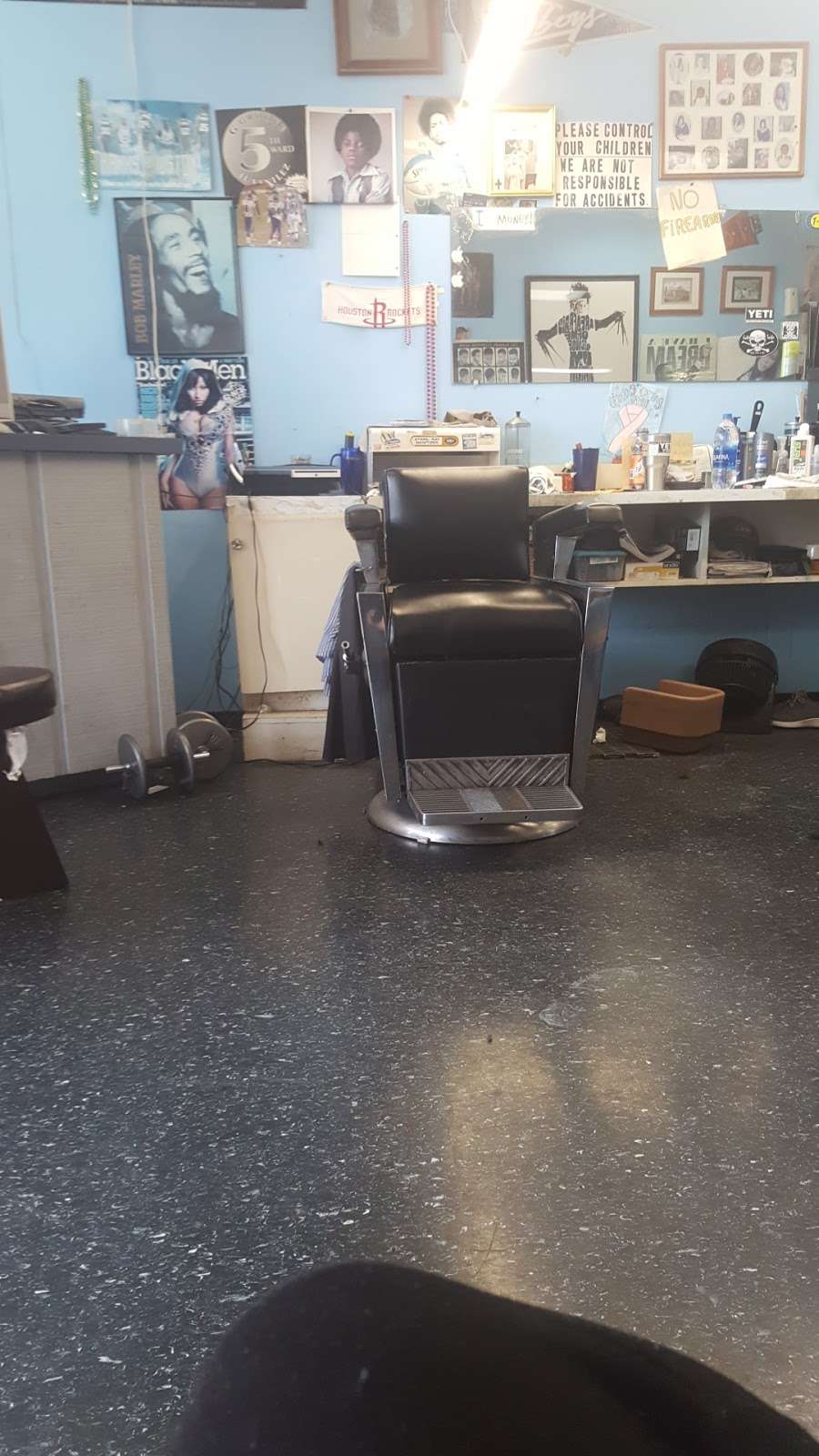 D C Barber Shop | 12010 Bammel North Houston Rd # P, Houston, TX 77066 | Phone: (281) 580-0971