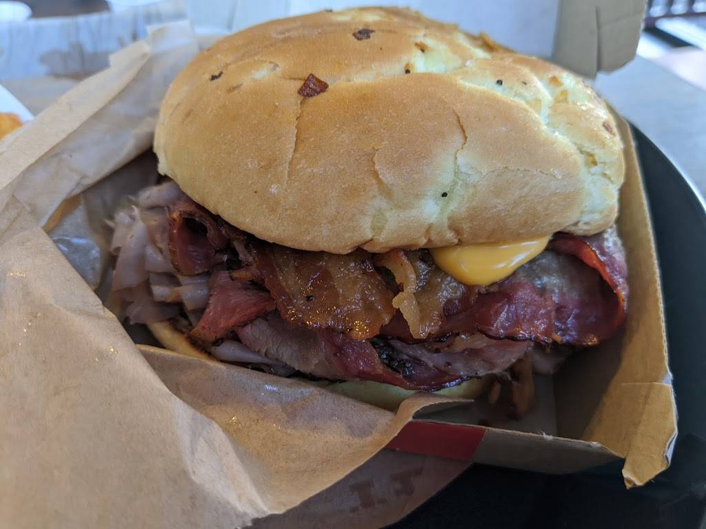 Arbys | 3331 Daniels Rd, Winter Garden, FL 34787, USA | Phone: (407) 654-6045