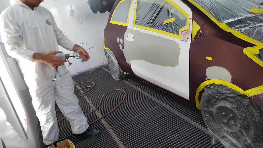 Ricks Collision & Refinishing, LLC | 215 E 27th St, Tucson, AZ 85713, USA | Phone: (520) 792-3700