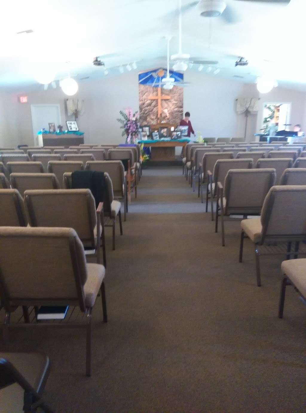 Community of Christ church | 522 N Austin, Webster, TX 77598