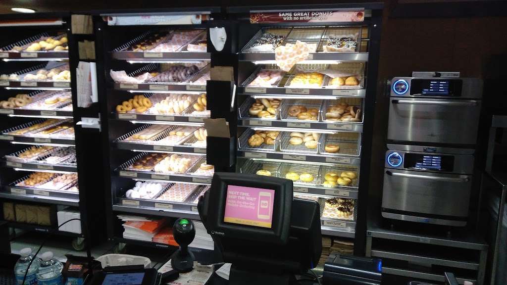 Dunkin Donuts | 2801 S Kedzie Ave, Chicago, IL 60623, USA | Phone: (773) 847-5930