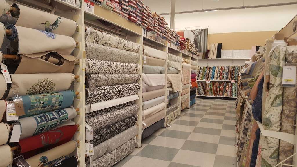 JOANN Fabrics and Crafts | 25 NE Interstate 410 Loop Ste 114, San Antonio, TX 78216, USA | Phone: (210) 524-9199