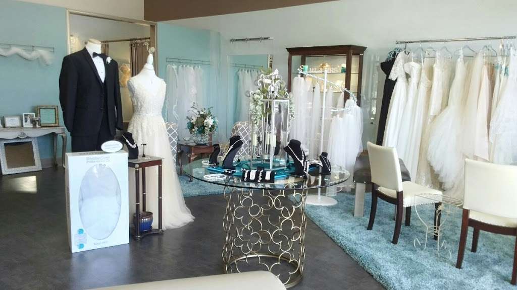 Finishing Touch Bridal Boutique | 3140 NC-16 Business #102, Denver, NC 28037, USA | Phone: (704) 577-6233