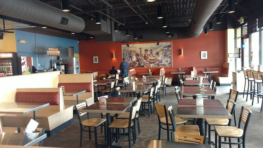 QDOBA Mexican Eats | 1420 10th St SW Ste 1440, Loveland, CO 80537 | Phone: (970) 613-8828