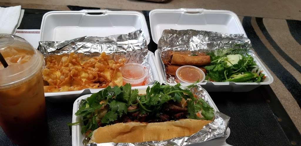 5280 Banh Mi and grill. Take out. | 15473 East Hampden Avenue A, Aurora, CO 80013, USA | Phone: (720) 331-4158