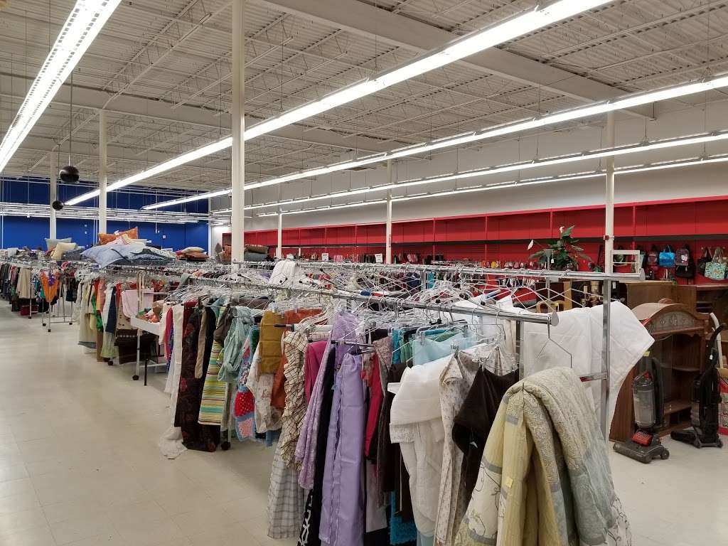 Goodwill - 160 Patrick Henry Way, Charles Town, WV 25414