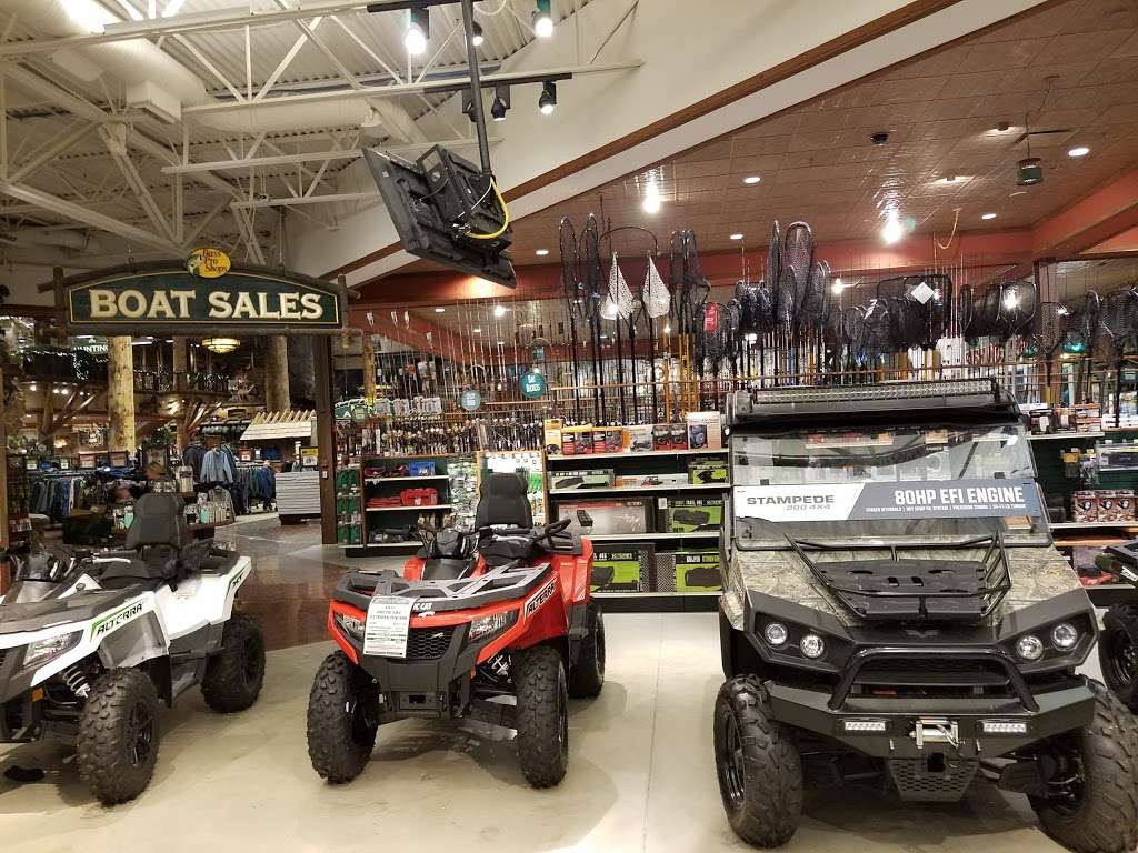 Bass Pro Shops | 6425 Daniel Burnham Dr, Portage, IN 46368, USA | Phone: (219) 787-6800