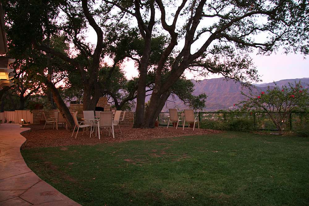 Ojai Retreat & Inn | 160 Besant Rd, Ojai, CA 93023, USA | Phone: (805) 646-2536