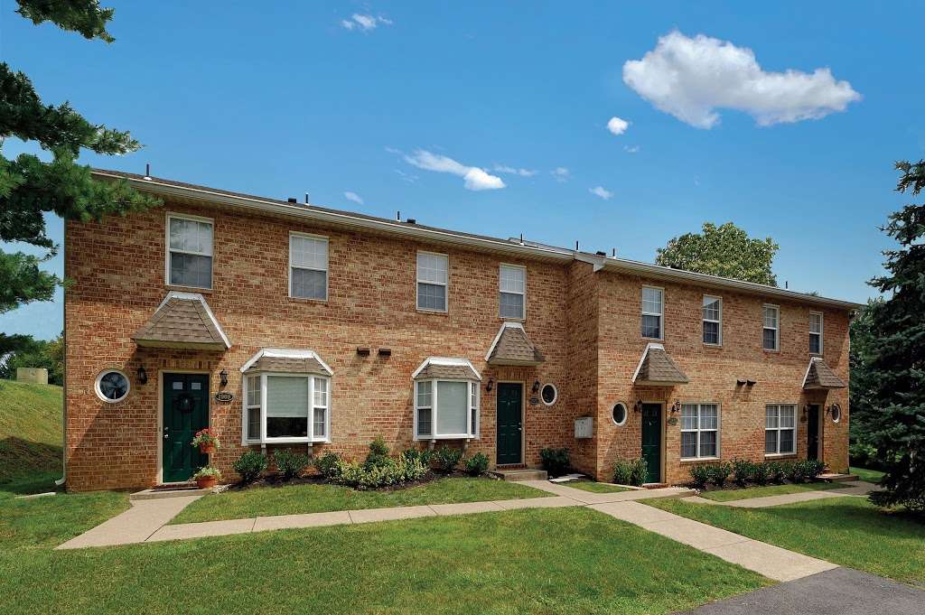 The Brooke at Peachtree Village | 1988 Presidential Dr, Whitehall, PA 18052, USA | Phone: (610) 799-4310