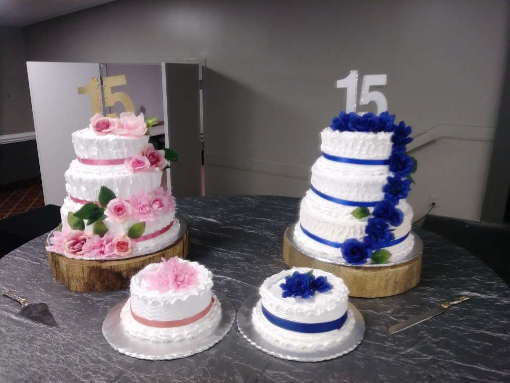 Zummys Cakes | 8826 E W.T. Harris Blvd #105, Charlotte, NC 28227, USA | Phone: (704) 837-6919