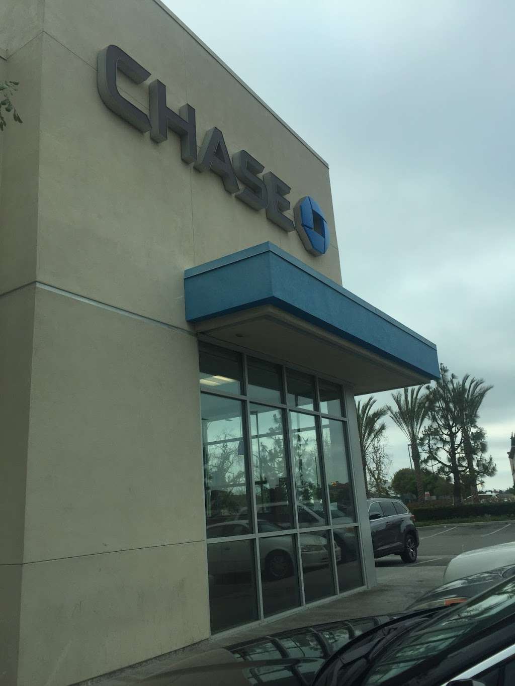 Chase Bank | 3520 W Century Blvd, Inglewood, CA 90303, USA | Phone: (310) 673-3820