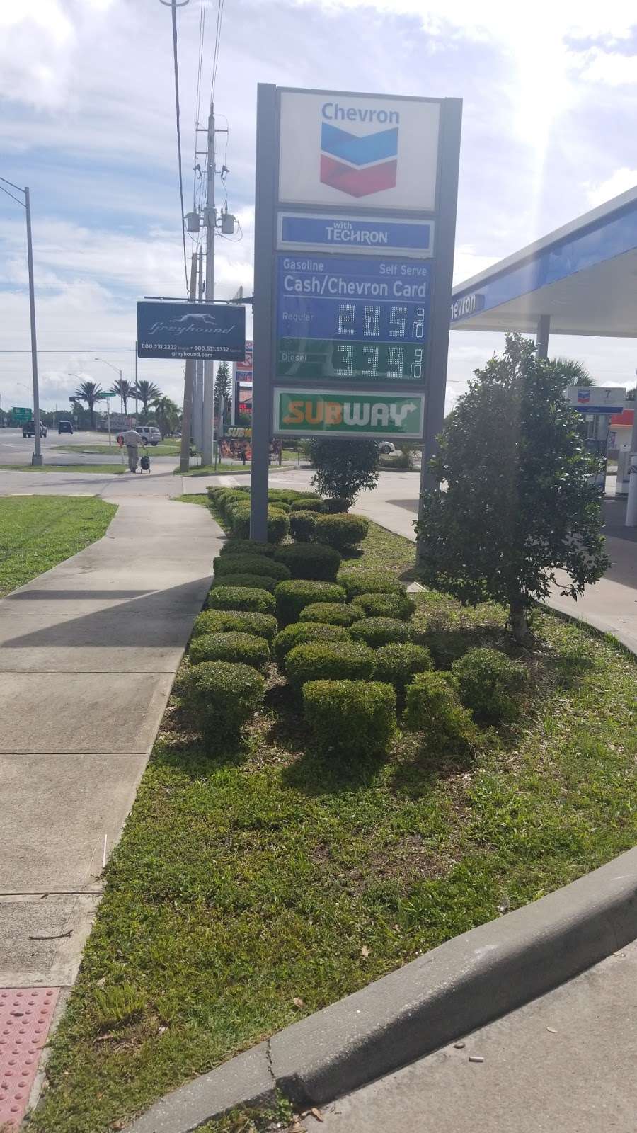 Chevron | 3585 Cheney Hwy, Titusville, FL 32780 | Phone: (321) 385-1579