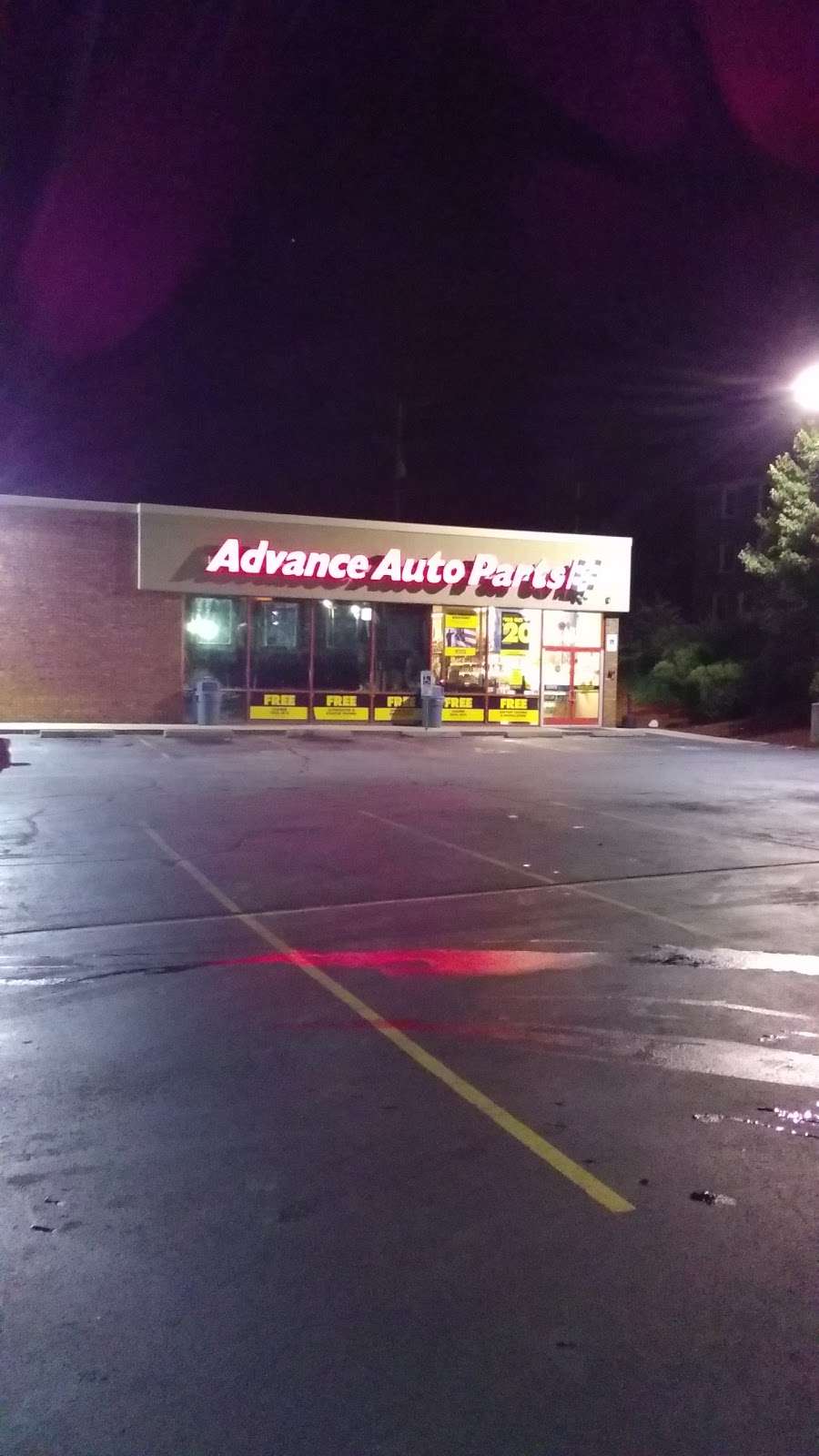 Advance Auto Parts | 10 Putnam Pike, Johnston, RI 02919, USA | Phone: (401) 232-2890