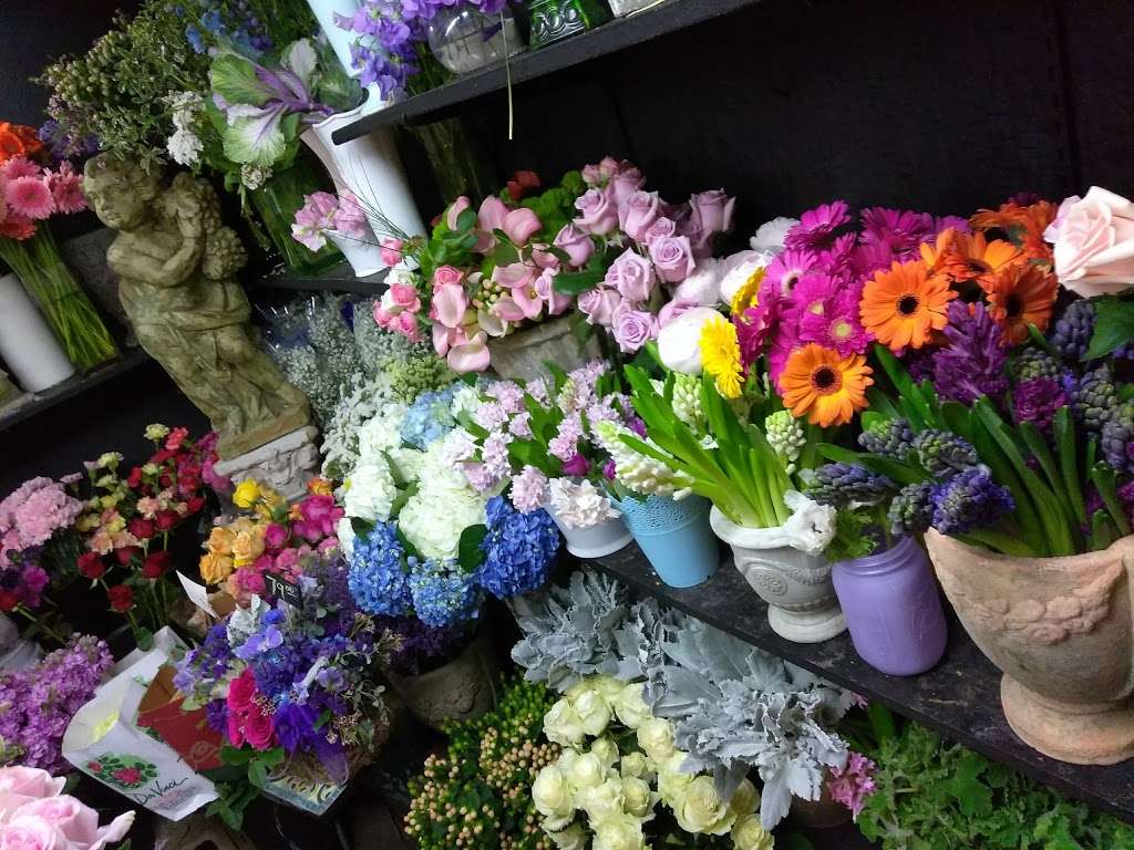 Vasquez Flowers | 1975 Potrero Grande Dr # F, Monterey Park, CA 91755 | Phone: (626) 571-6461