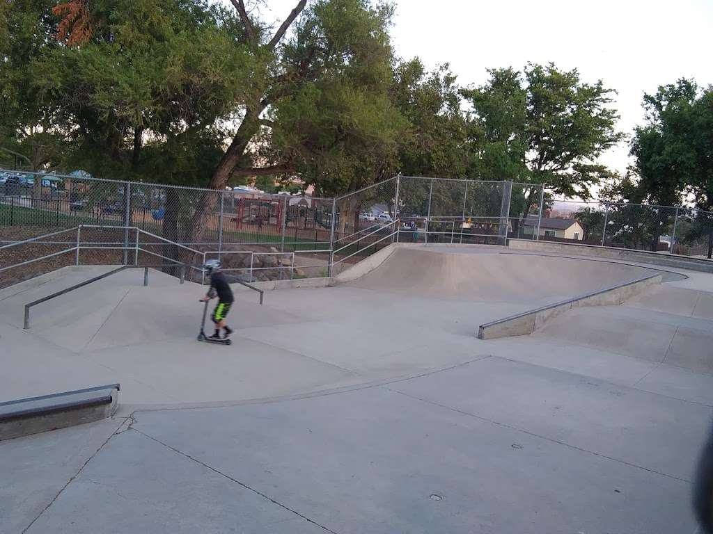 Santee Skatepark | 10250 Woodglen Vista Dr, Santee, CA 92071 | Phone: (619) 258-4100 ext. 210