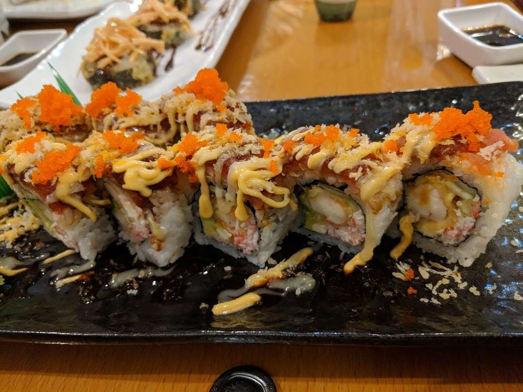 Masabi Japanese Sushi Bar & Grill | 9763 N Cedar Ave, Kansas City, MO 64157, USA | Phone: (816) 792-8881