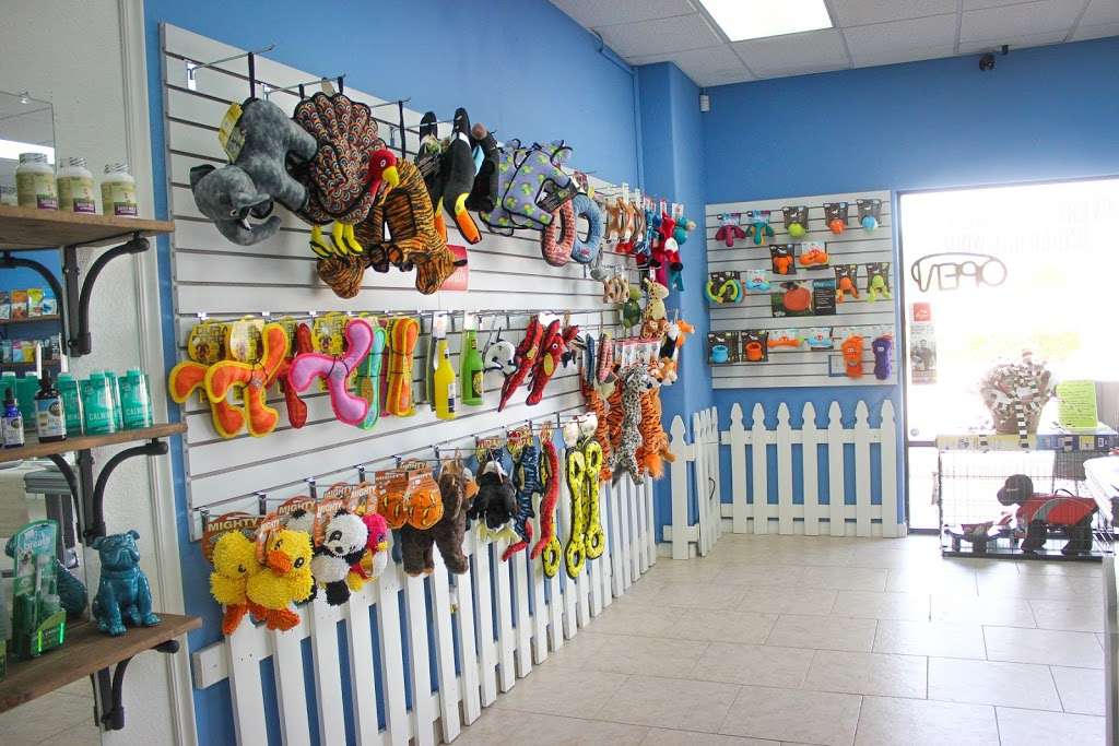 The Pup Pantry | 1704 E Irlo Bronson Memorial Hwy, St Cloud, FL 34771, USA | Phone: (407) 498-4400