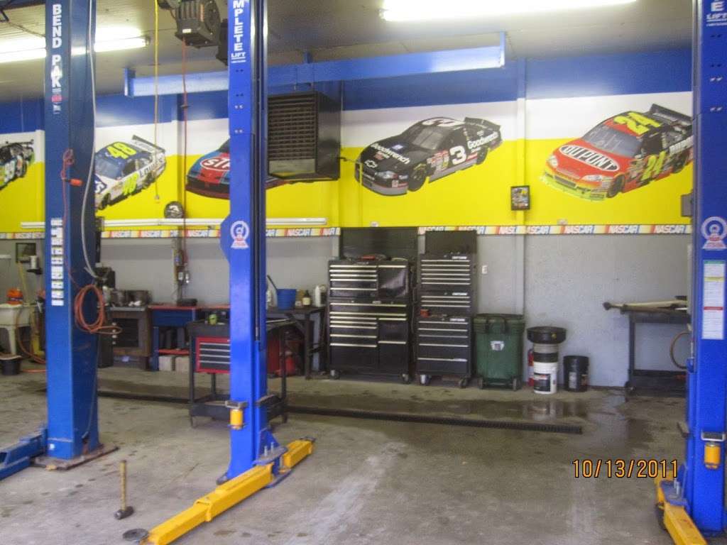 Bloomington Transmission Repair | 4252 Hidden Valley Dr, Spencer, IN 47460, USA | Phone: (812) 828-9855