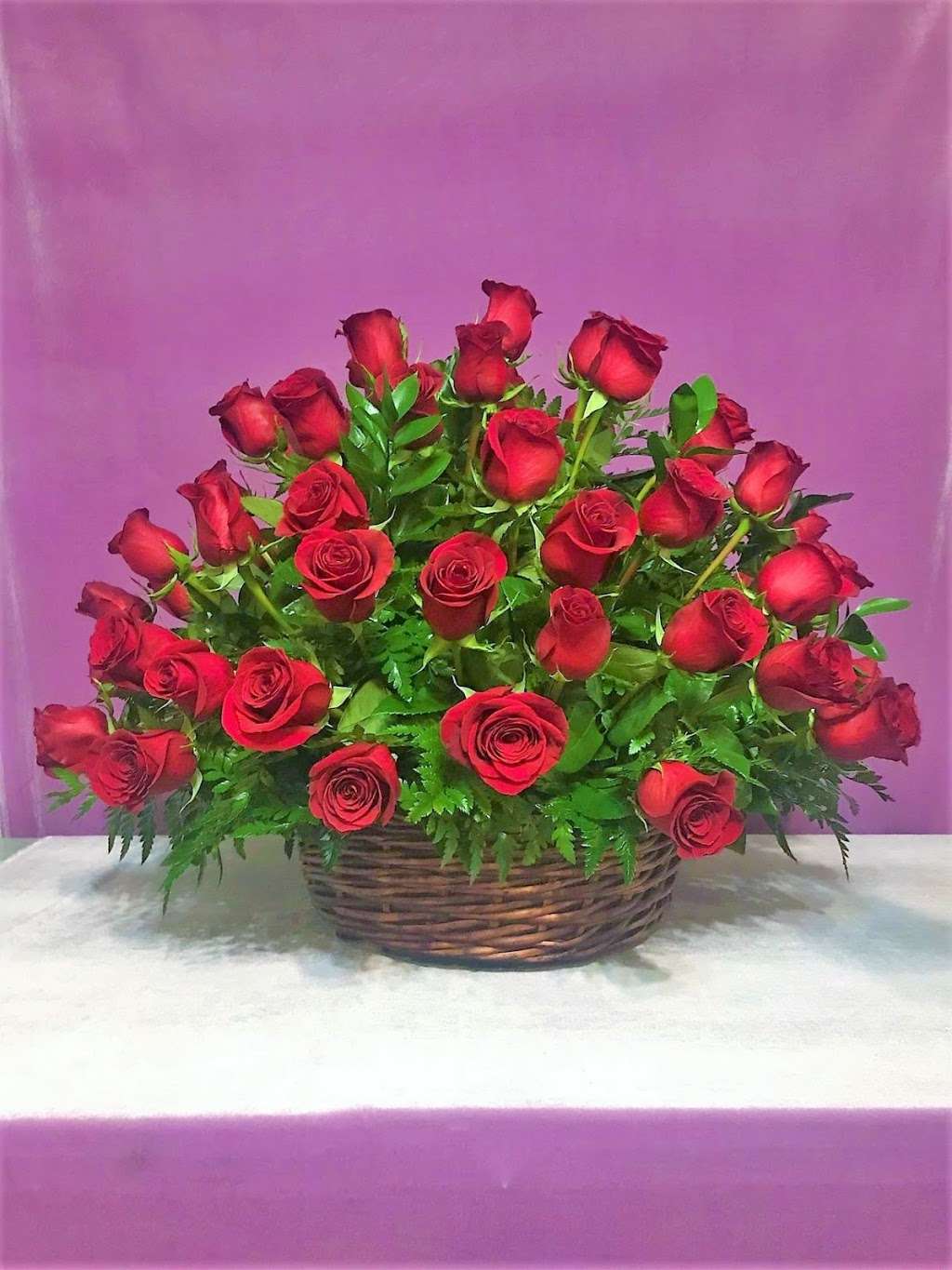 Mil Flores Design | 4028 Slauson Ave, Maywood, CA 90270, USA | Phone: (323) 773-6711