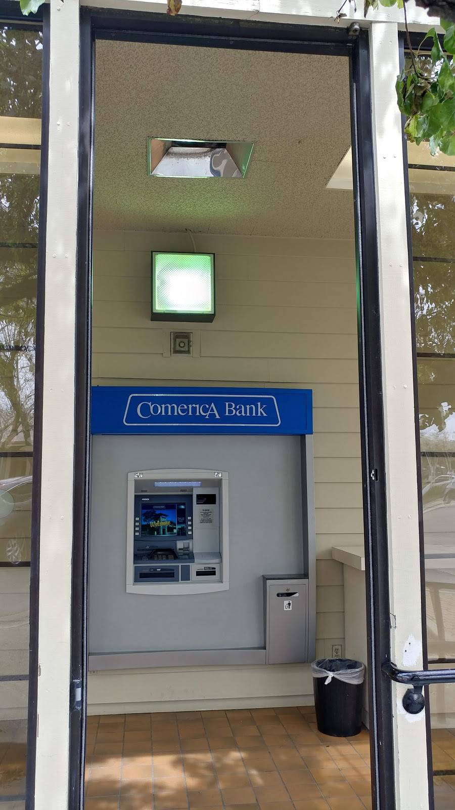 Comerica Bank | 1289 S Park Victoria Dr, Milpitas, CA 95035, USA | Phone: (408) 946-4186