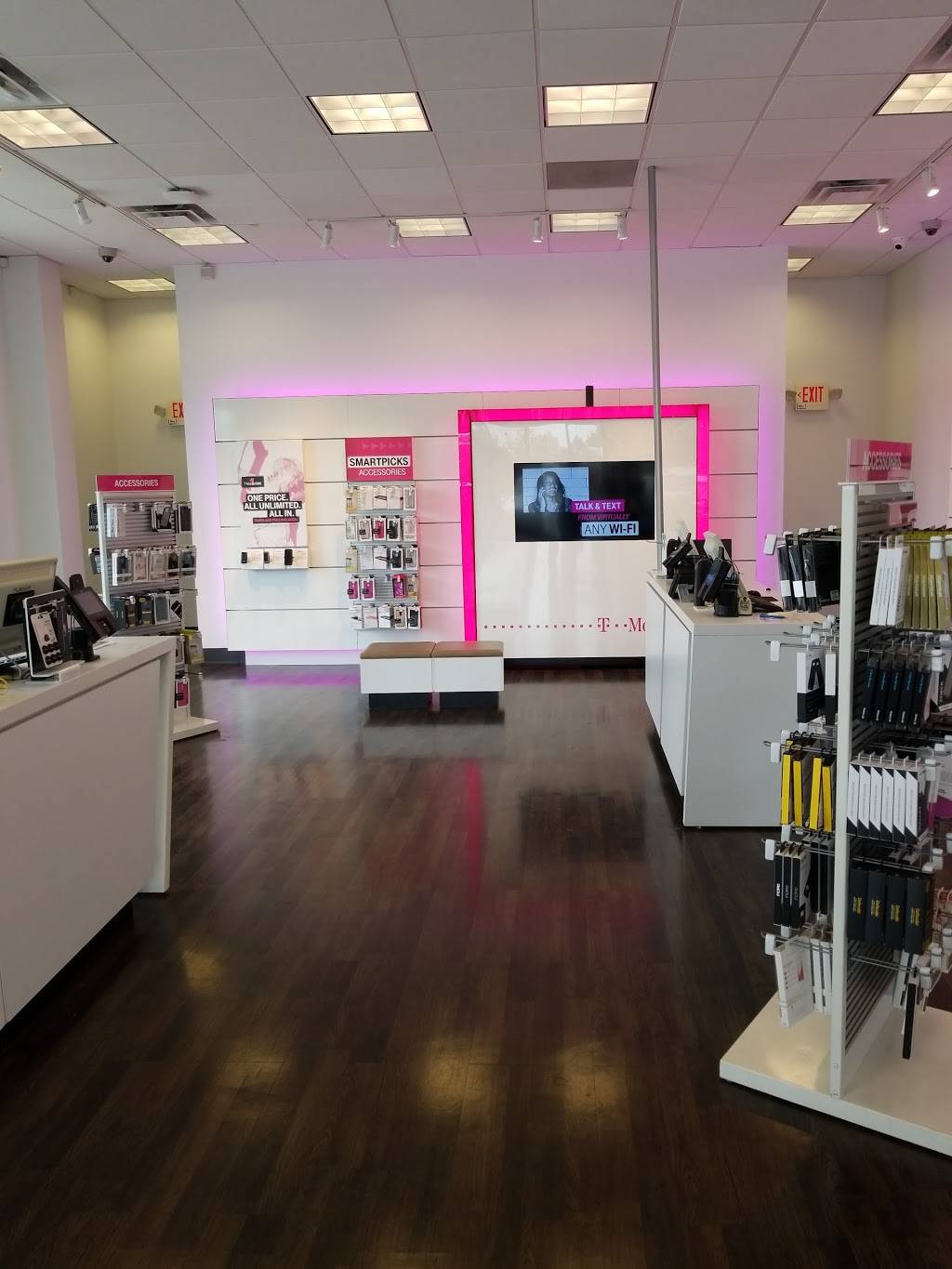 T-Mobile | 3596 E Main St, Columbus, OH 43213, USA | Phone: (614) 237-7164