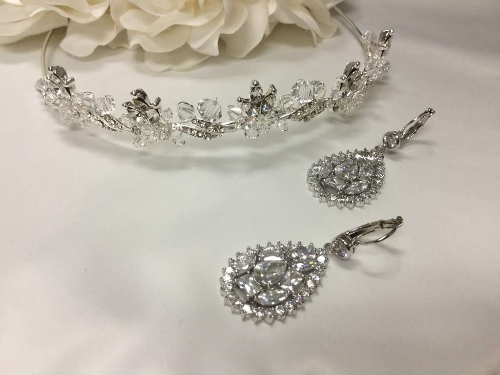 Bridal Accessories Outlet | 4115 Schaefer Ave, Chino, CA 91710, USA | Phone: (909) 364-1698