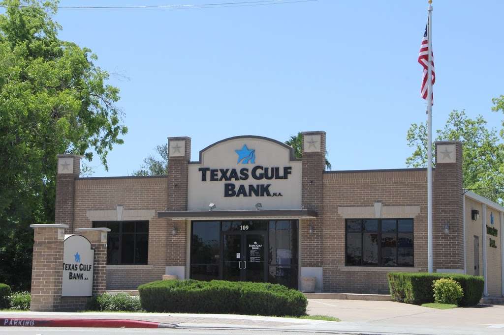 Texas Gulf Bank | 109 E Brazos Ave, West Columbia, TX 77486 | Phone: (979) 345-1666