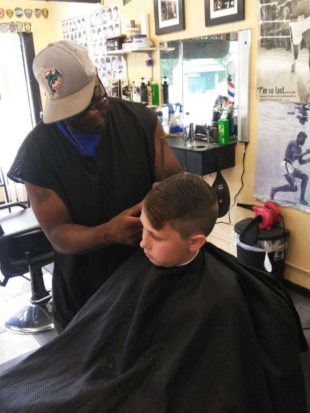 Pitstop Barber Shop | 246 W Main St, Ayer, MA 01432, USA | Phone: (978) 796-5679