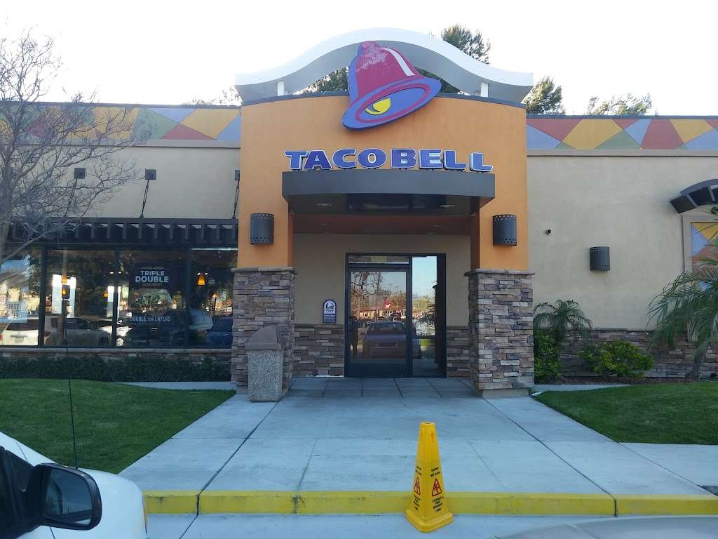 Taco Bell | 6827 Katella Ave, Cypress, CA 90630, USA | Phone: (714) 826-8226