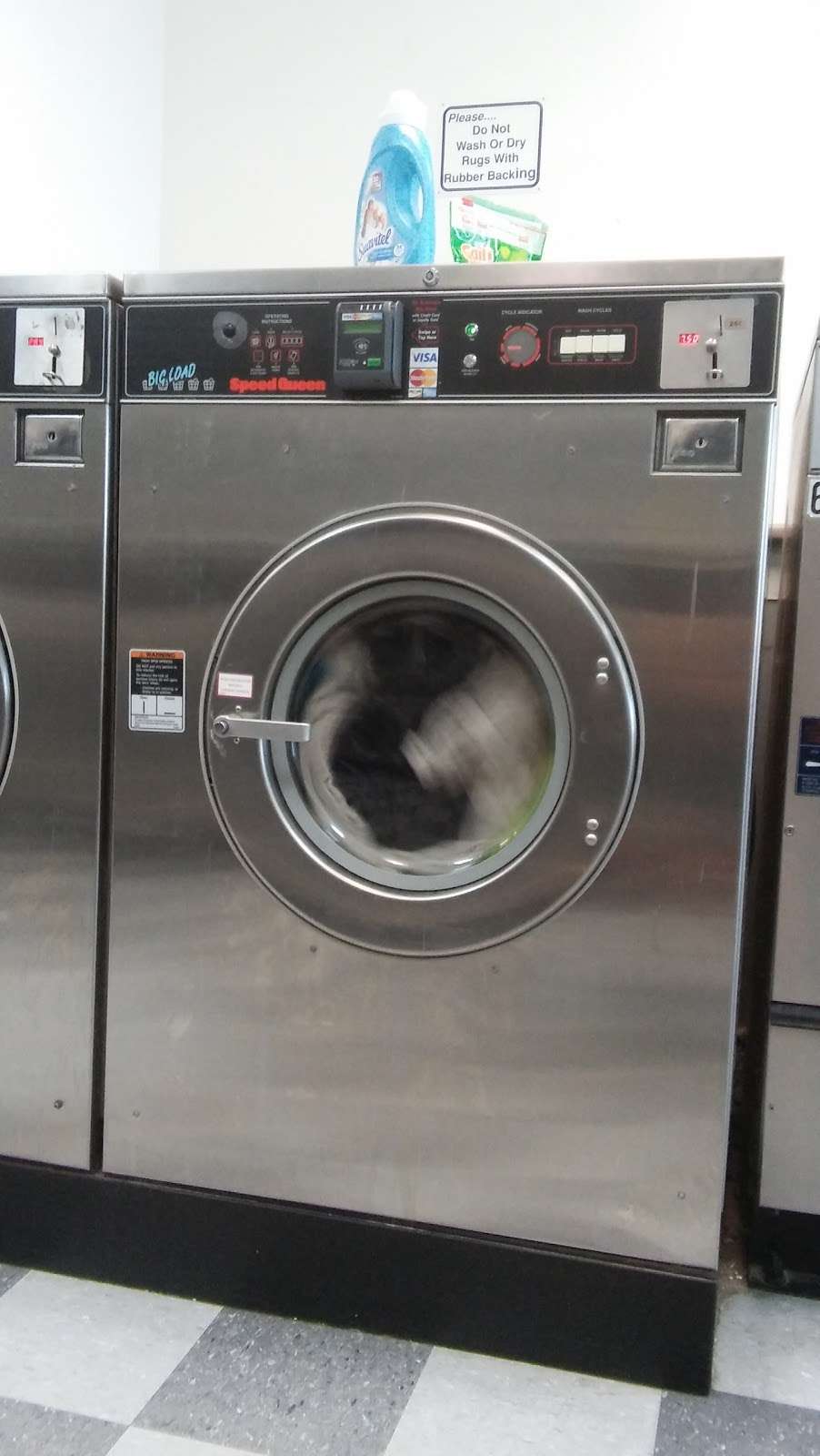 Budget Coin Laundry | 798 E Main St, Gardner, KS 66030, USA | Phone: (913) 215-5009