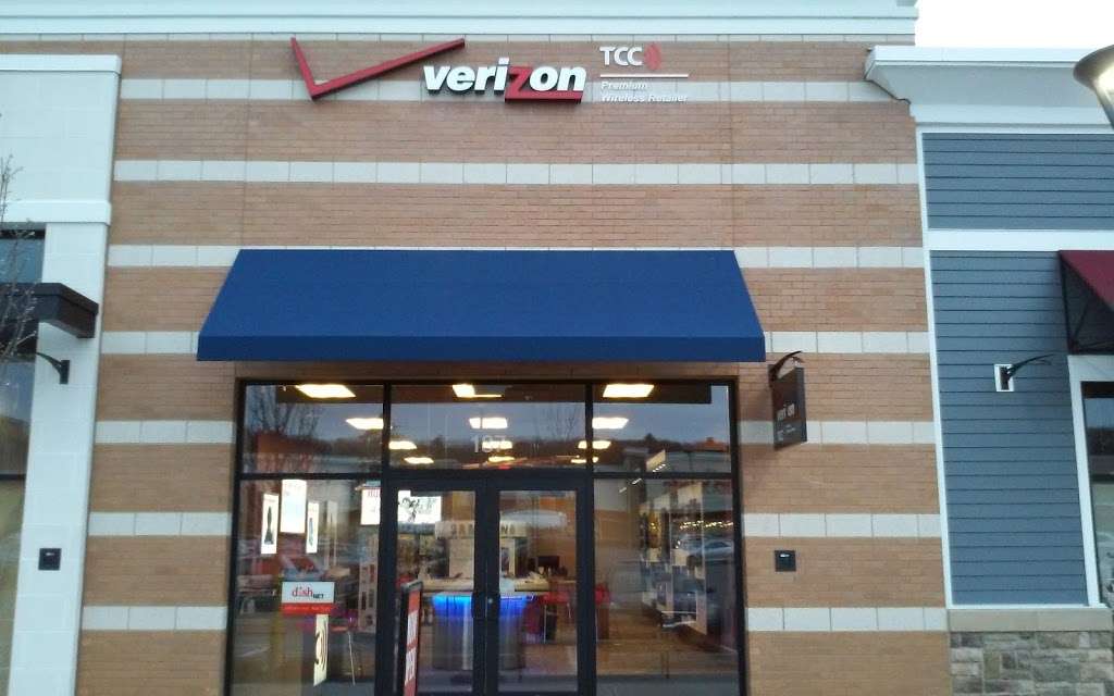 Verizon Authorized Retailer, TCC | 137 University Ave, Westwood, MA 02090, USA | Phone: (781) 467-1295