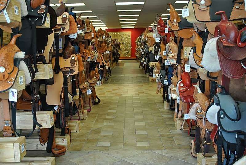 uHorse Saddle & Leather Superstore | 12002 Southwest Fwy, Meadows Place, TX 77477, USA | Phone: (281) 698-0077