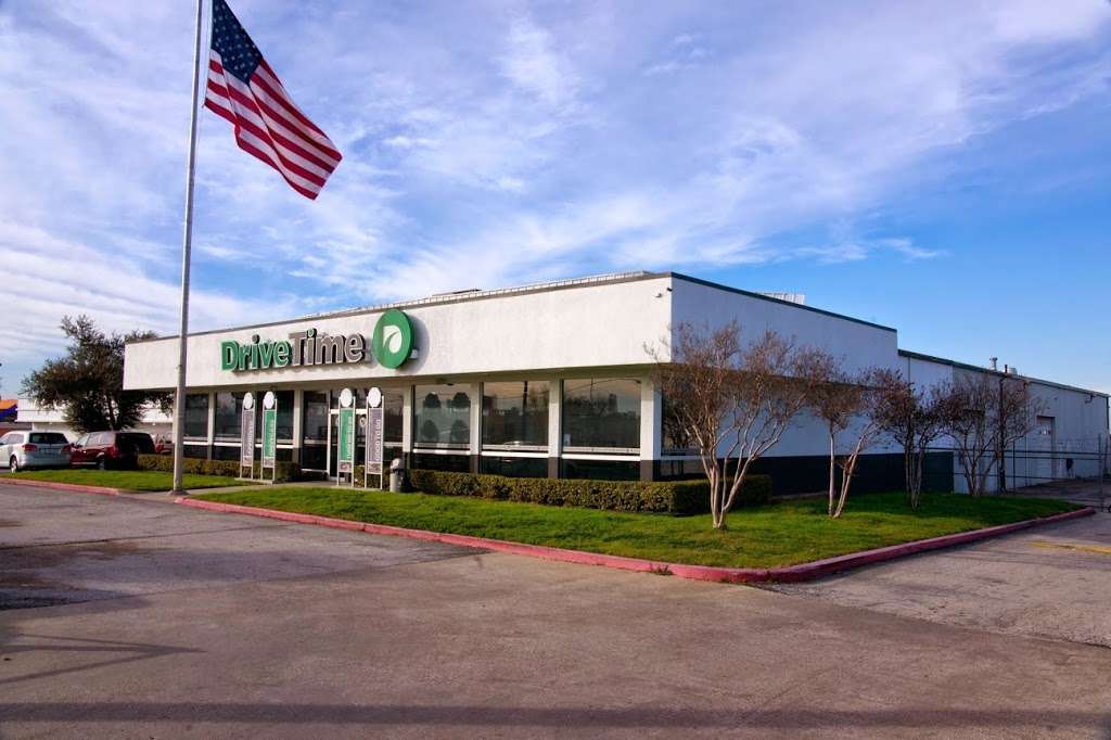 DriveTime Used Cars | 4201 W Camp Wisdom Rd, Dallas, TX 75237, USA | Phone: (972) 572-5800