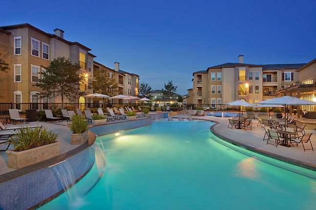 Amalfi At Tuscan Lakes | 1450 E League City Pkwy, League City, TX 77573 | Phone: (281) 336-0948