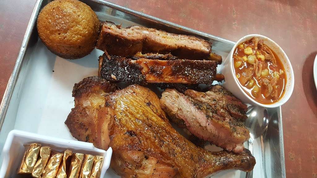 Smoking Pig BBQ Company | 1144 N 4th St, San Jose, CA 95112 | Phone: (408) 380-4784