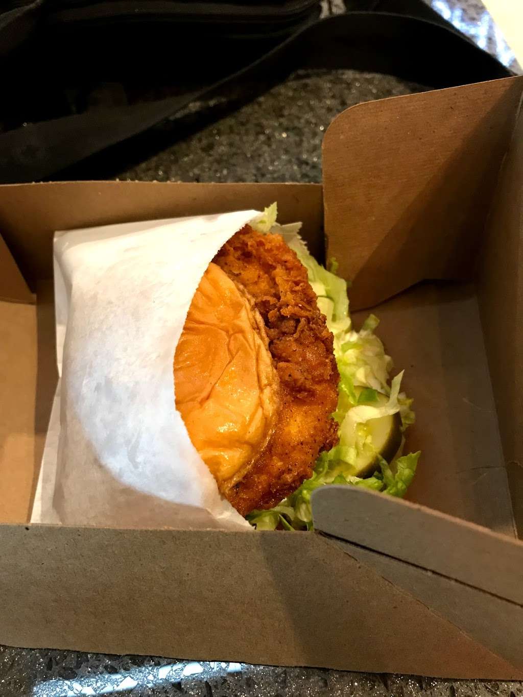 Shake Shack | Phoenix Sky Harbor International Airport (PHX), Terminal 3, 3400 E Sky Harbor Blvd, Phoenix, AZ 85034, USA