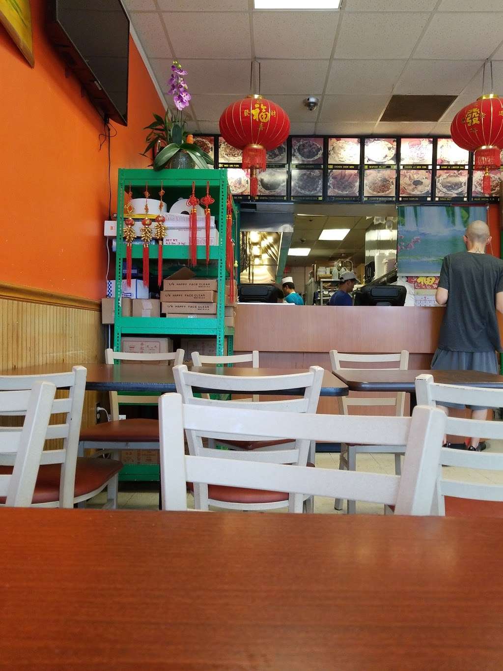 China Fun Restaurant | D, 9020 Albemarle Rd, Charlotte, NC 28227, USA | Phone: (704) 531-3338