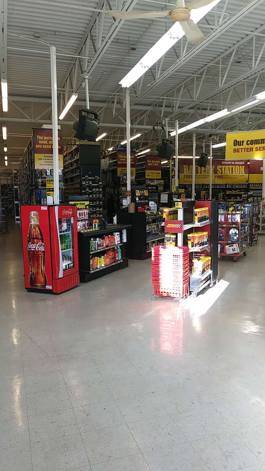 Advance Auto Parts | 9260 SE Maricamp Rd, Ocala, FL 34472, USA | Phone: (352) 680-0861