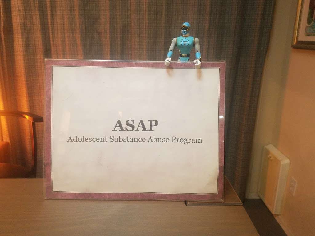 Adolescent Substance Abuse Program Glendale | 8607 N 59th Ave #C-6, Glendale, AZ 85302 | Phone: (602) 434-0249