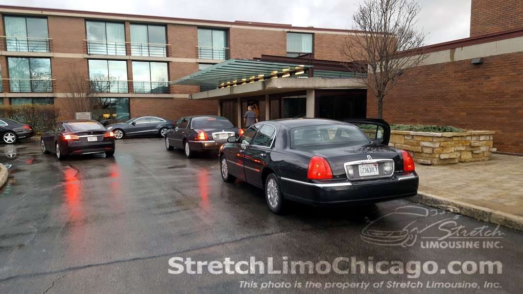 Stretch Limousine, Inc | 4915 N Cumberland Ave, Norridge, IL 60706 | Phone: (708) 452-5022