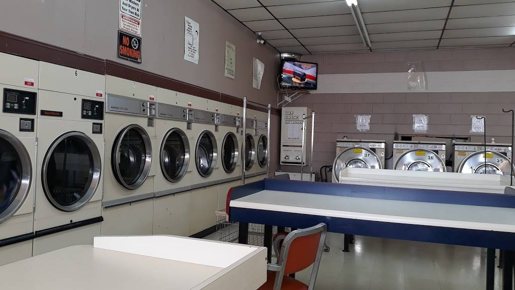 Whitehall Laundry | 115 S Yearling Rd, Whitehall, OH 43213, USA | Phone: (614) 237-8215