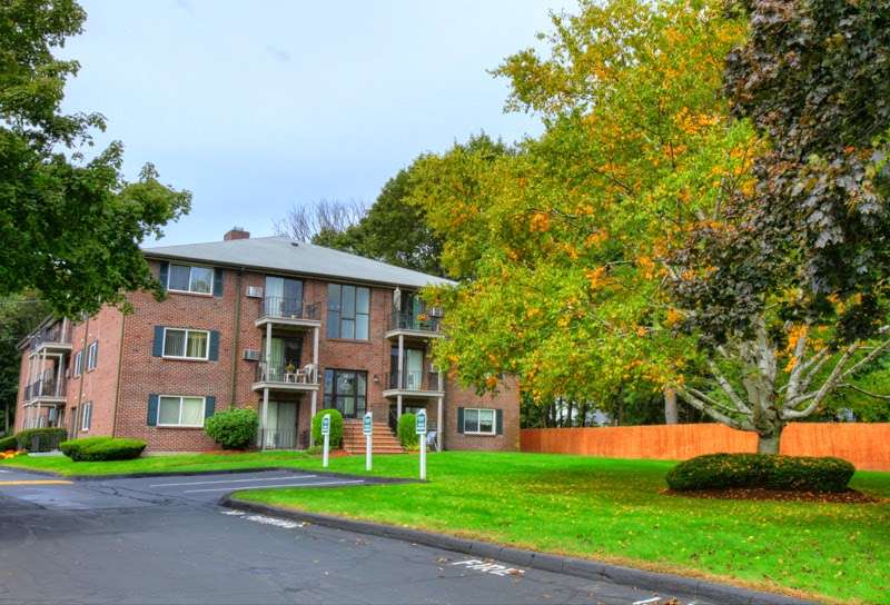 Lowell Arms Apartments | 193A Lowell St, Methuen, MA 01844, USA | Phone: (978) 378-4002