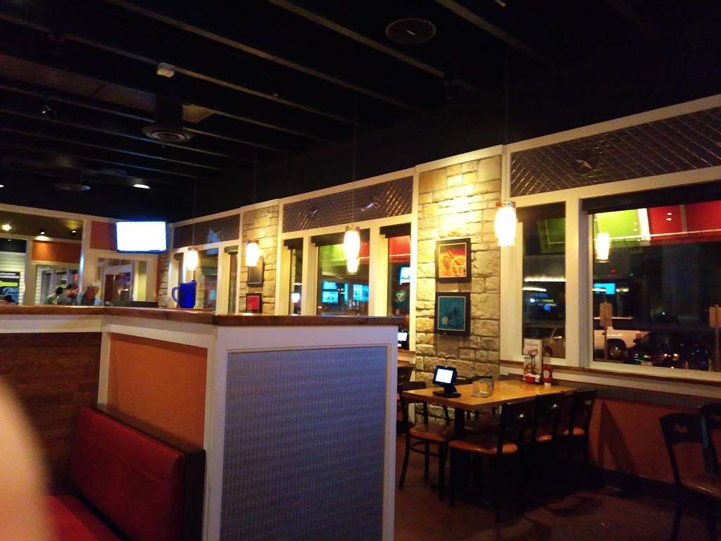 Chilis Grill & Bar | 2110 S Texas 6, Houston, TX 77077, USA | Phone: (281) 596-0268