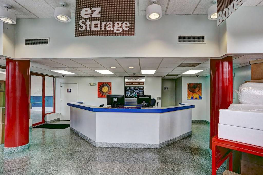 ezStorage | 3006 Druid Park Dr, Baltimore, MD 21215, USA | Phone: (410) 367-0678