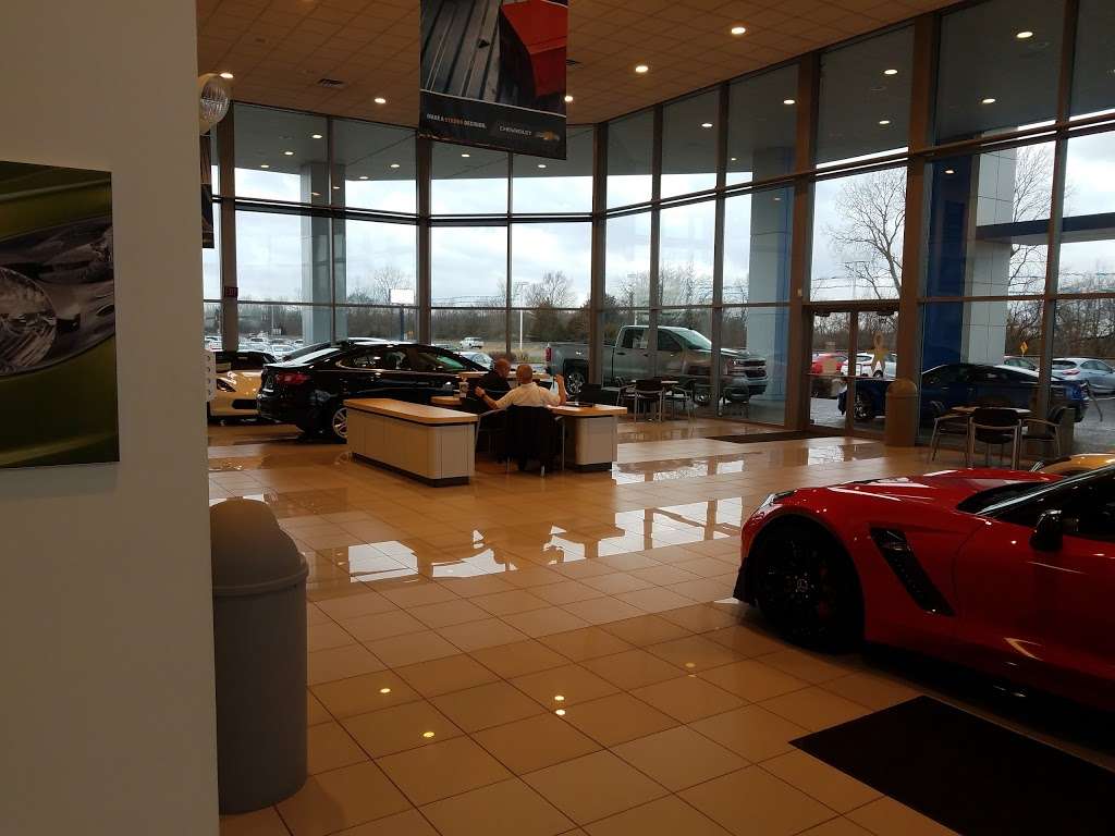 Stanley Chevrolet | 5697 W Broadway, McCordsville, IN 46055, USA | Phone: (866) 714-0256