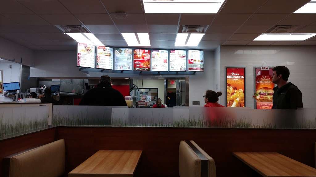 Wendys | 1160 Hellertown Rd, Bethlehem, PA 18015, USA | Phone: (610) 317-8155